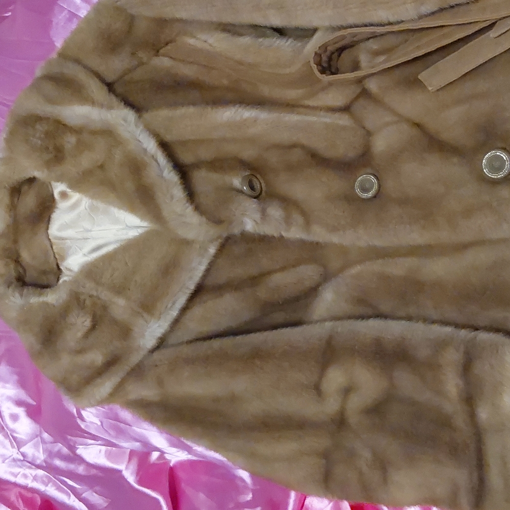 Vintage Fur coat with suede detail and suede belt size small.